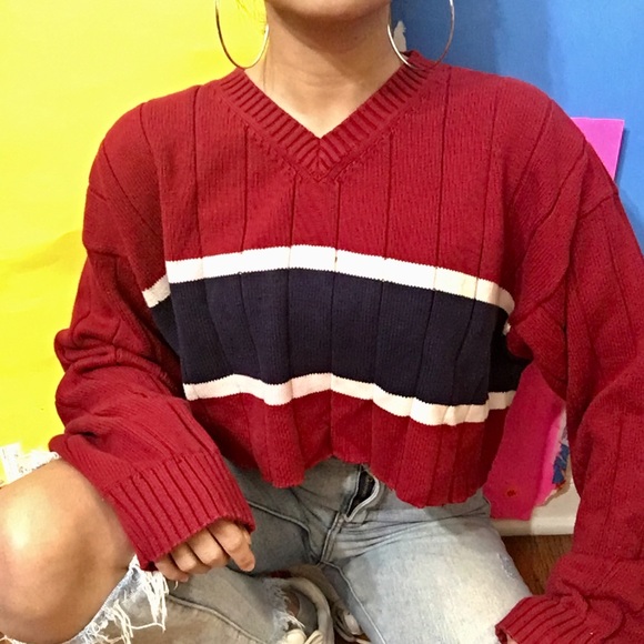 Tommy Hilfiger Sweaters - cropped tommy hilfiger sweater✧
